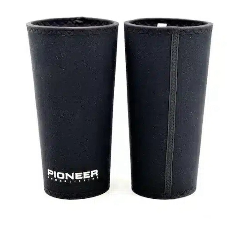 Pioneer 7mm Knee Sleeves
